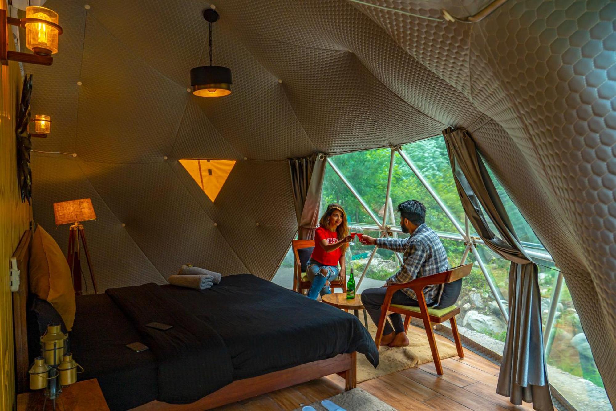 Whoopers Boutique Resort Jibhi Eksteriør billede