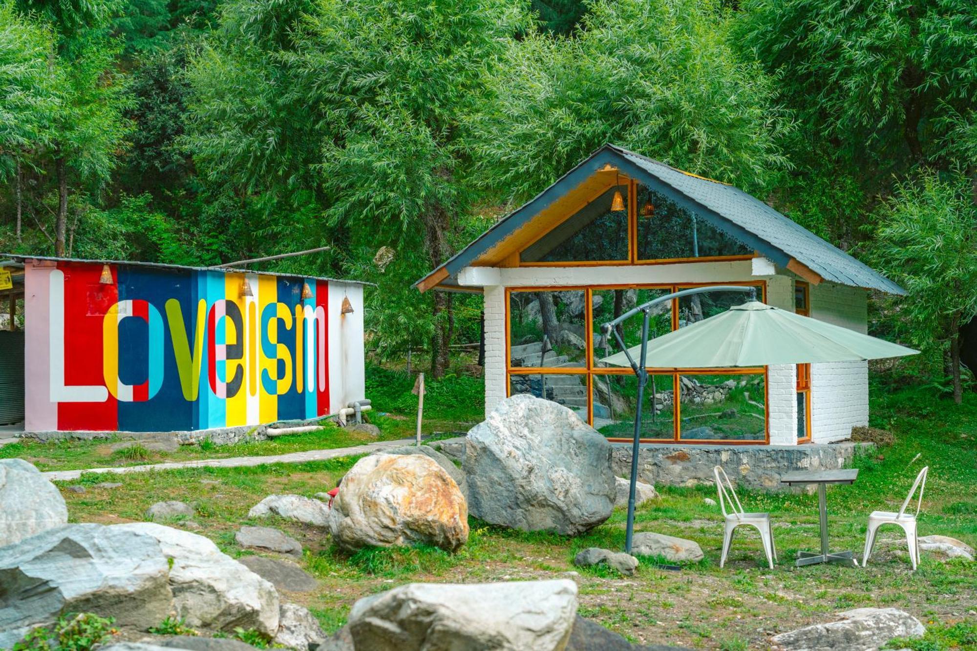 Whoopers Boutique Resort Jibhi Eksteriør billede