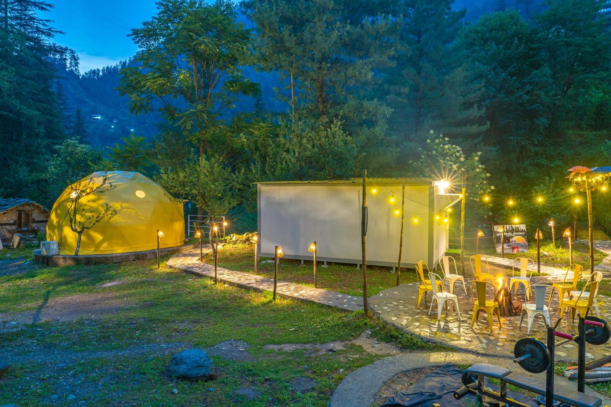 Whoopers Boutique Resort Jibhi Eksteriør billede