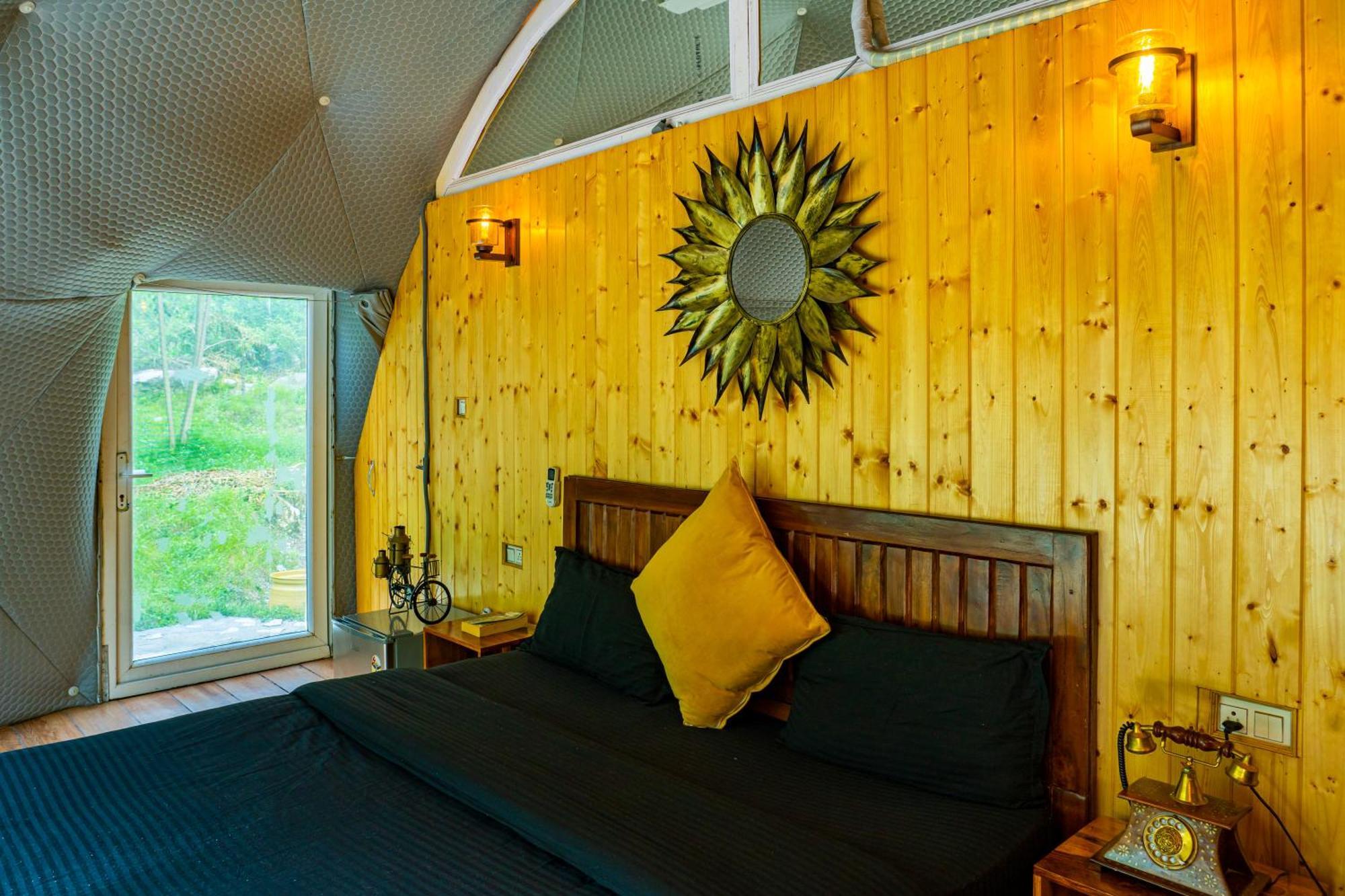 Whoopers Boutique Resort Jibhi Eksteriør billede